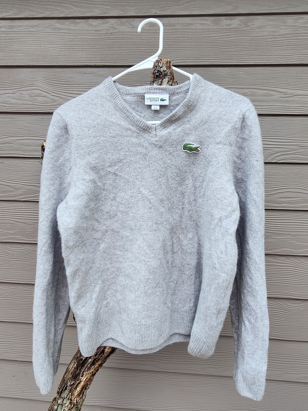 Lacoste Light Gray V-Neck Wool Sweater with Green Croc Logo